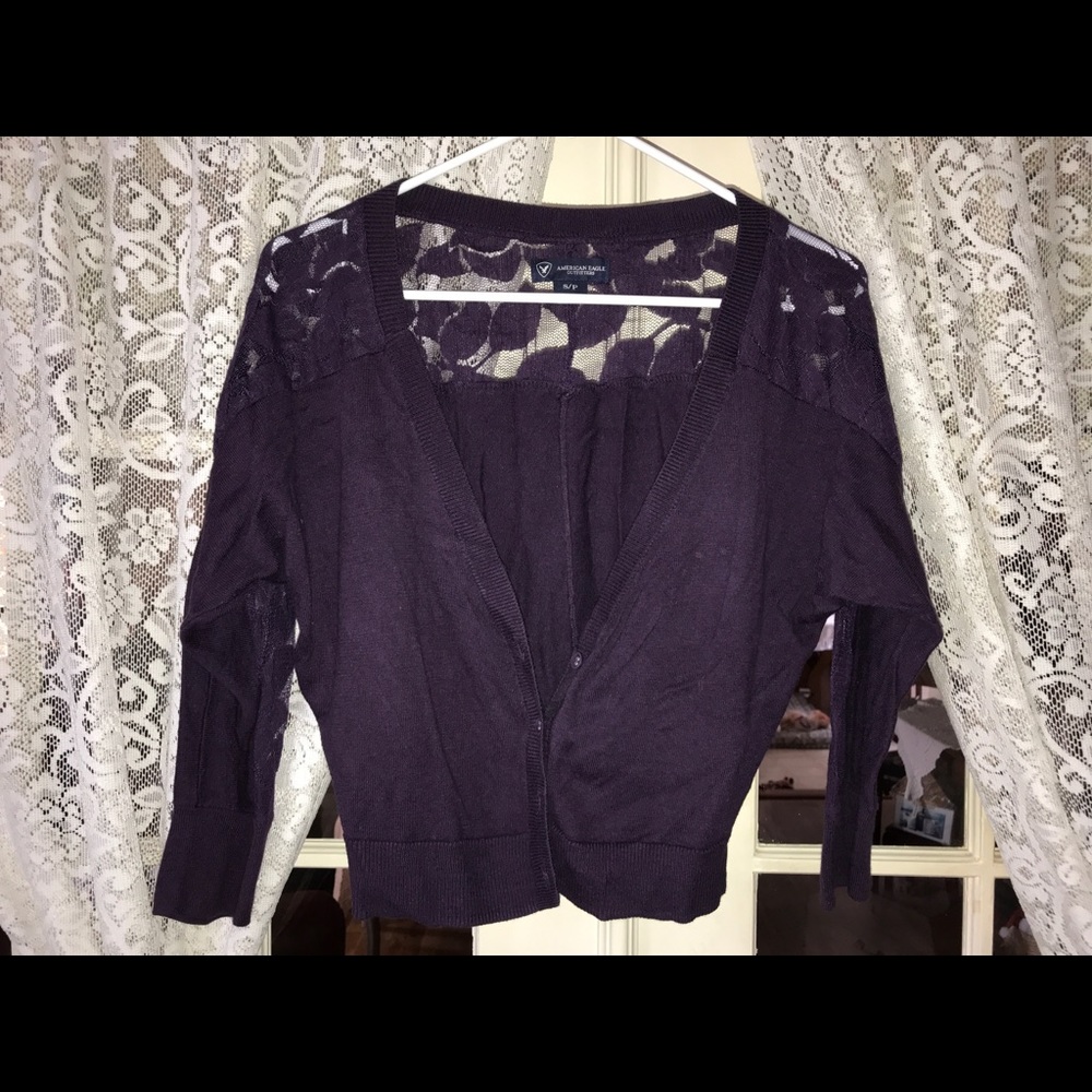 American Eagle plum sweater with lace (S)
